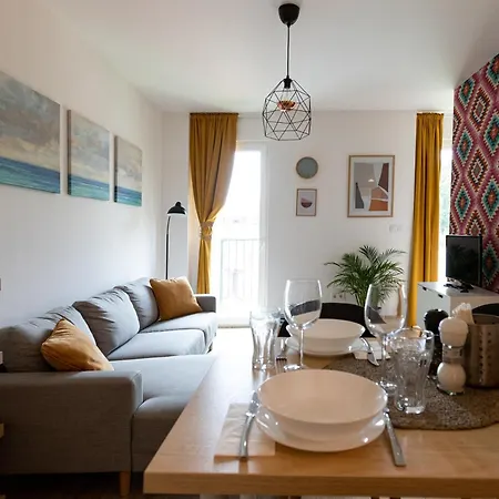 Mor8 Apartment *